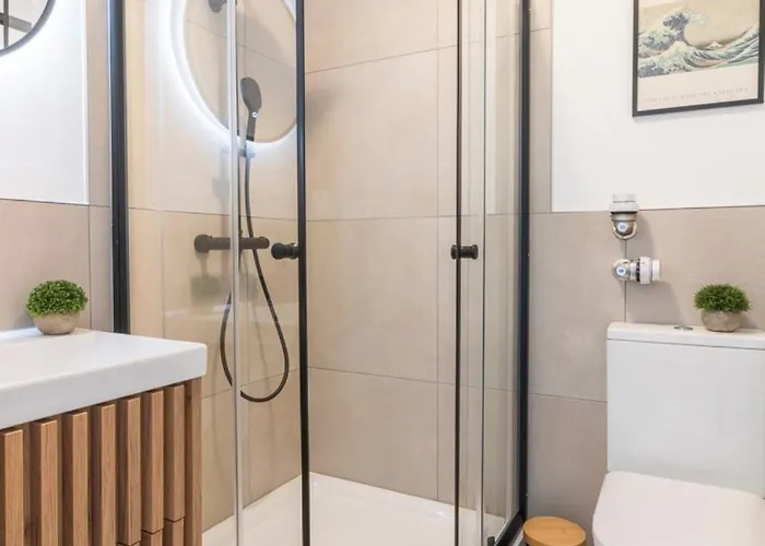 2 Bedroom Tokio And Sauna, 100m To And Bikepark *